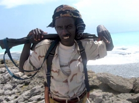 Piráti na pobřeží severního Somálska.