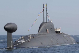 Ruská ponorka třídy Akula.
