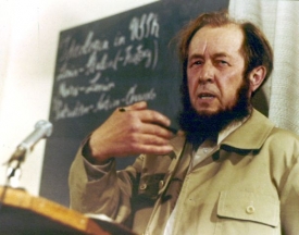 Po vyhnání z Ruska v roce 1974 Solženicyn poprvé přednášel na západě.
