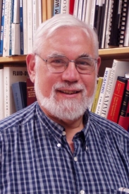 Profesor Theodore Postol, kritik protiraketového systému.