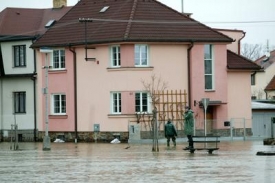 Moravu čeká silný déšť a hrozí povodně.
