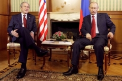 Schůzka mocných: prezidenti George Bush a Vladimir Putin