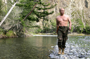 Putin jako muž přírody a lovec. Známější podoba ruského premiéra.