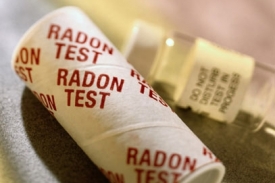 Lidé na Ústecku si mohou nechat změřit radon. (Ilustrační foto)