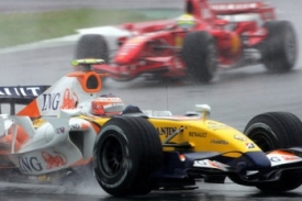 Monopost stáje formule 1 Renault.