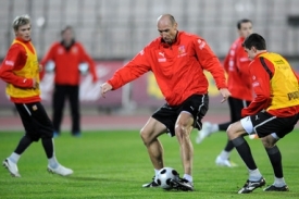 Jan Koller na tréninku fotbalové reprezentace na Kypru.