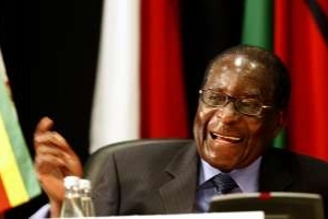 Robert Mugabe přivedl Zimbabwe na pokraji krachu
