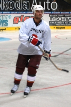 Hokejista Martin Ručinský na tréninku Sparty.