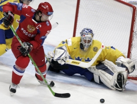 Ruští hokejisté překonali na MS švédského brankáře celkem čtyři krát