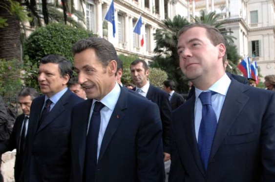 Sarkozy a Medveděv v Nice (14. 11. 2008).