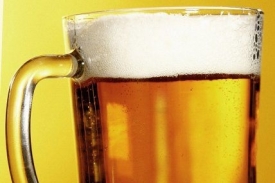 Českou pivní pečeť za světlé výčepní pivo získal Pernštejn.