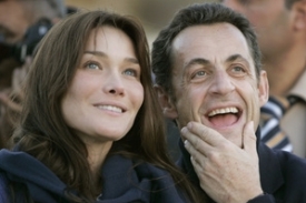 Carla Bruniová a Nikolas Sarkozy