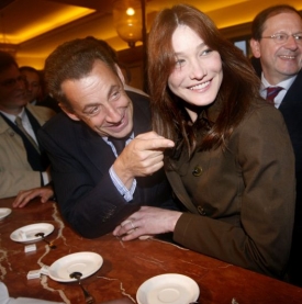 Nicolas Sarkozy dobyl srdce své nynější manželky téměř okamžitě.