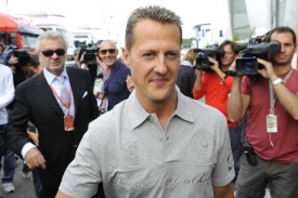 Legenda formule 1 Michael Schumacher testuje v Brně motorky.