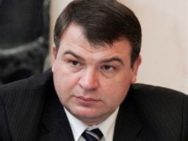 Odstoupivší ministr obrany Serďukov