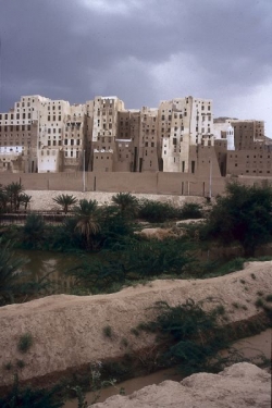 Jemenské město Shibam.