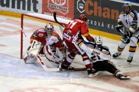 Hokejisté Slavie poprvé v sezoně prohráli. Nestačili na Litvínov.