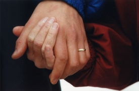 Matrikářka legalizovala sňatky cizicům (ilustrační foto).