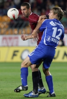 Autor jediného gólu v duelu Sparta - Olomouc Libor Došek (vlevo)