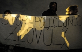 Squatteři si stěžují, že stoupá policejní represe proti jejich hnutí.