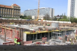 Stavba Národní technické knihovny má vyjít na 2,1 miliardy korun.