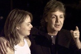 Sir McCartney s dcerou Stellou (1999)
