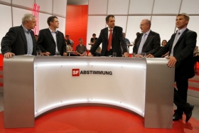 Televizní debata švýcarských politiků v den referenda o návrzích SVP.