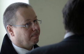 Souzený podnikatel Karel Takáč podal trestní oznámení na Tlustého.