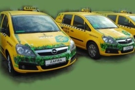 Ekologické taxíky společnosti Cheap Taxi se příliš neprosadily.