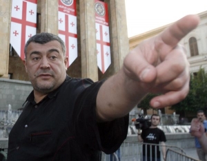 Opoziční předák Levan Gačečiladze hrozí bojkotem.