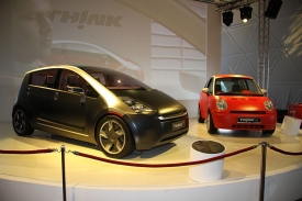 Kromě šesté generace elektromobilu City se na londýnském autosalonu představila také studie pětimístného elektromobilu Th!nk Ox.