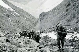 Tibetští partyzáni podporovaní CIA v 50.letech minulého století.
