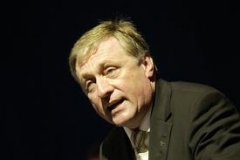 Mirek Topol&aacute;nek