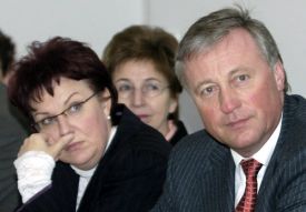 premiér Mirek Topolánek a ministryně Dana Kuchtová