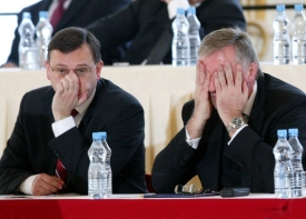 Premiér i Petr Nečas si notují. V resortu sociálních věcí není problém
