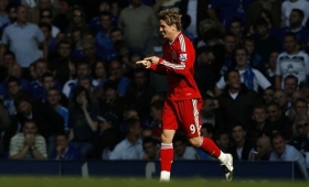 Dva góly Torrese - Everton v. Liverpool 0:2.