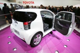 Toyota iQ se začne prodávat v příštím roce.