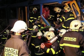 Páteční střet tramvají v Ostravě si vyžádal tři lidské životy.