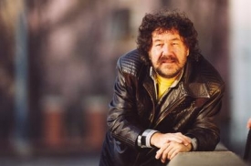 Zdeněk Tro&scaron;ka.