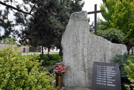 Památník obětem záplav v Troubkách nad Bečvou