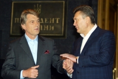 Ukrajinský prezident Viktor Juščenko a premiér Viktor Janukovyč