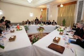 Dnešní setkání představitelů USA, Iráku a Íránu
