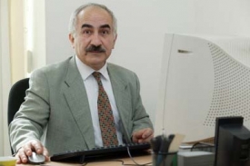 MUDr. Yekta Uzunoglu