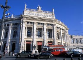 Vídeňské Burgtheater.
