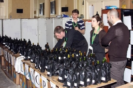 Moravská a česká vína si z prestižní pařížské výstavy vezou 45 medailí.