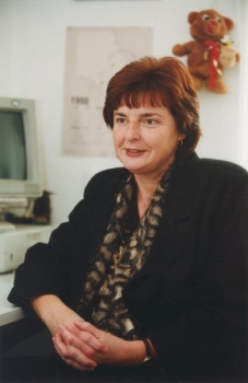 Marie Vodičkov&aacute;, &scaron;&eacute;fka Fondu ohrožen&yacute;ch dět&iacute;, se proti ud&aacute;n&iacute; br&aacute;n&iacute;.