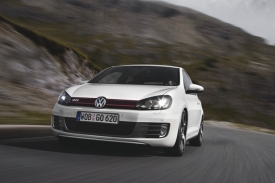 Volkswagen Golf GTI se na trhu objeví v průběhu jara.