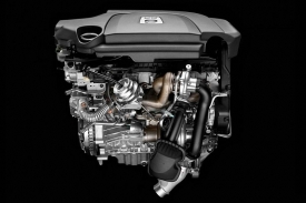 Nový diesel D5 od Volva má dvě turbodmychadla.