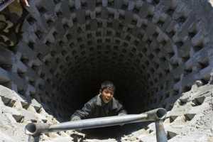 Vylepšování tunelů a jejich zpevňování ztíží Izraelcům jejich ničení.