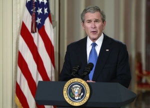 Odstupující prezident Spojených států George W. Bush.